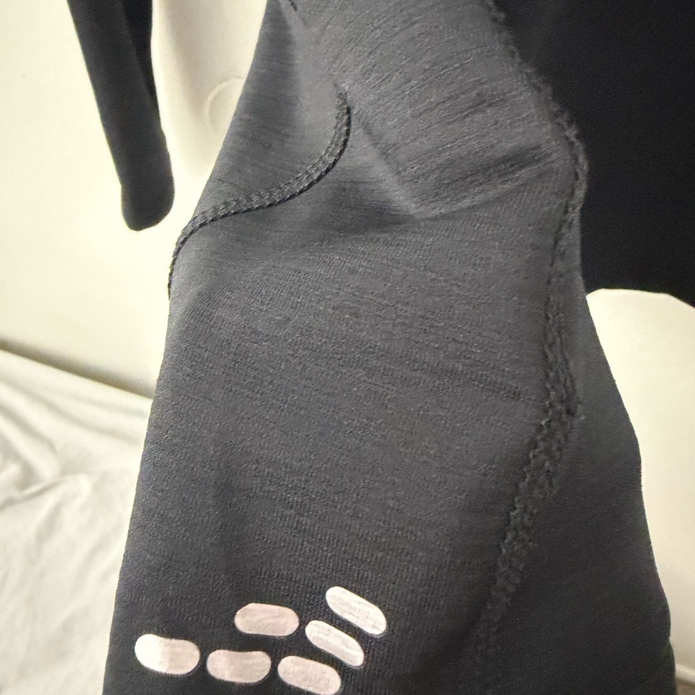 BCG Men's Charcoal Rash Guard - Picture 8 of 10